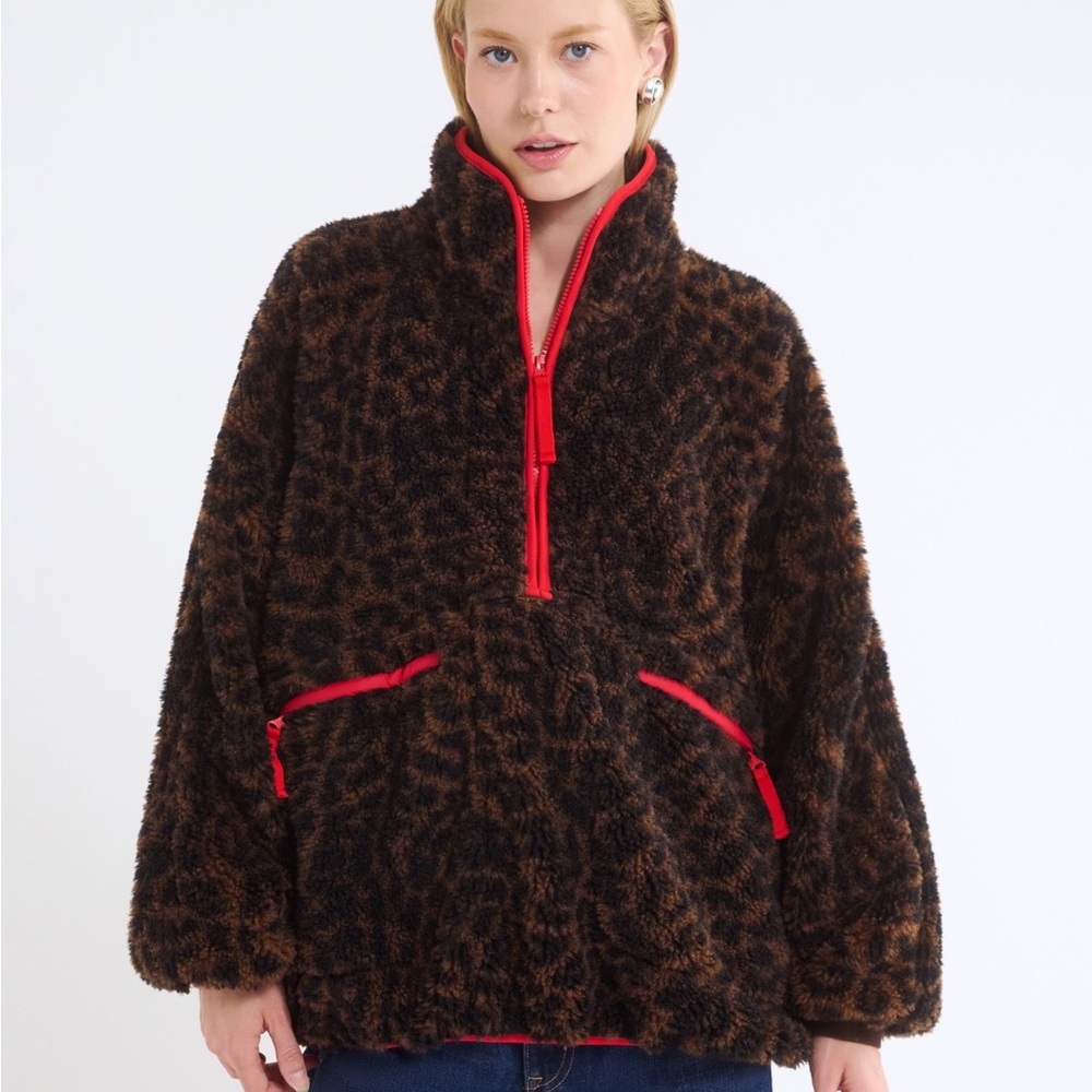 Rumored Brown Sherpa with Red Details